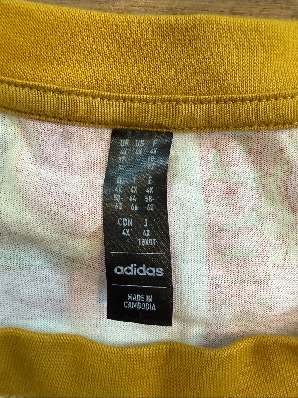 adidas Short Sleeve Patchwork Graphic Dress in Red, Pink, Yellow Size 4x - Picture 3 of 5